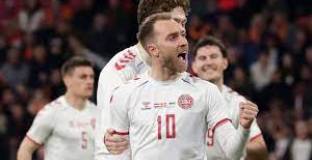 Холандия - Дания 4:2 