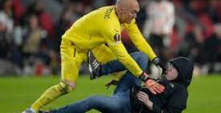 ПСВ Айндховен - Севиля 2:0 