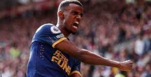 Брентфорд - Нюкасъл 1:2 