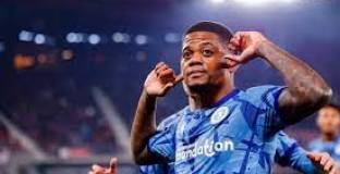 АЗ Алкмаар - Астън Вила 1:4 