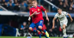 Агентът на Сигурдсон отрече за Наполи