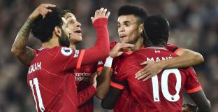  Ливърпул е първият отбор с девет гола срещу Ман Юнайтед