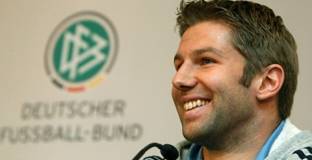 Хицлшпергер: Знамената на дъгата няма да променят ситуацията в Катар