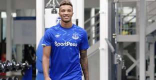 Евертън загуби своя нов само след два мача