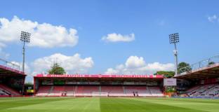 Ливърпул ще надиграе Борнемут на Виталити