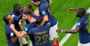 Търпелива Франция премина и Мароко за финала (видео)