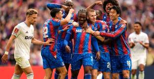 Палас громи Вила и стигна финала на ФА Къп (видео)