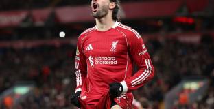 Лийдс задържа Ливърпул (видео)