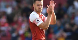 Гигс подкрепи Рамзи