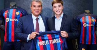   Барса с първи летен трансфер 