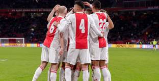 Аякс - Твенте 5:0 