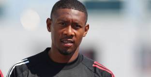 Байерн не може да се договори с Алаба