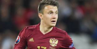 Ювентус е готов да плати 18 милиона за Головин 