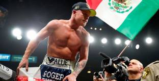 WBC отложи двубоя между Алварес и Йълдъръм