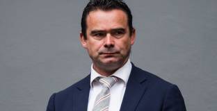 Овермарс може да стане технически директор на Арсенал