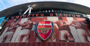 Директор на Арсенал оцени загубите от не попадането в ШЛ