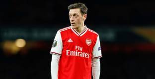 Уинтърбърн: Трябва да забравим за Йозил