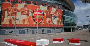 Арсенал откри фена, хвърлил бутилка по Деле Али