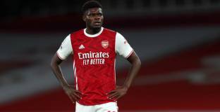 Адамс: Арсенал изглежда като средняк без Партей