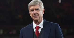 ПСЖ се обърна към Венгер 