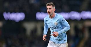   Лапорт реагира на това, че не е в символичния отбор