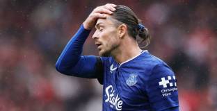 Грилиш разкритикува съдийството в мърсисайдското дерби 