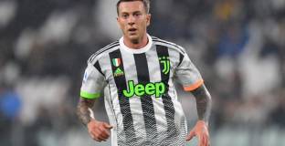 Бернардески няма да играе срещу Лацио и Челси