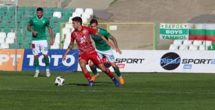 Рубен Пинто: Знаем, че изпускаме важни точки, но продължаваме да се борим