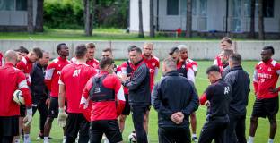 Томаш отказа да обяви дали подава оставка