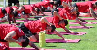 ЦСКА предлага нов и по-добър договор на Делова