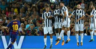 Ювентус за първи път губи мач от първия кръг на Шампионска лига