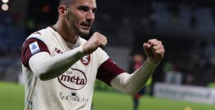 Каляри - Салернитана 1:1 