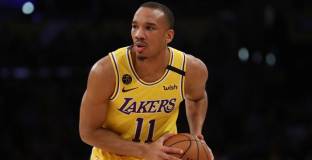  Лейкърс ще подпише с Брадли