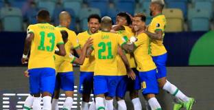 Бразилия победи Гана за едно полувреме
