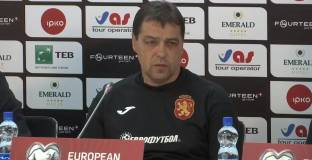 Хубчев отива в Левски, сменя го Балъков?