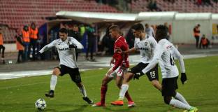 Сезонът не е започнал, БФС започна с глобите - Славия и ЦСКА вече дължат пари