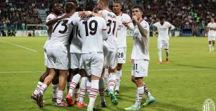 Каляри и Милан със зрелищно реми (видео)