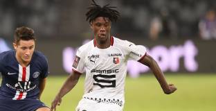 Камавинга е готов да продължи с Рен