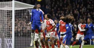 Десет от Челси с геройства срещу Арсенал