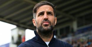 Челси обмисля Фабрегас за заместник на Росеньор