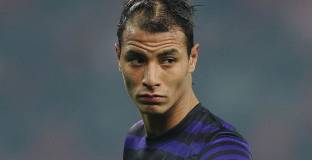 Шамах обяви край на кариерата