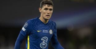 Кристенсен няма да преговаря с клубове от Англия