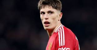 Ман Юнайтед отхвърли първaта оферта на Наполи за Гарначо