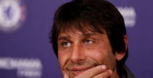 Конте напомни на играчите на Челси, че все още е мениджър на отбора 