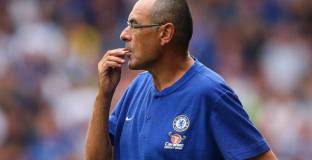 Сари  е на мнение, че Челси е рано да претендира за титлата