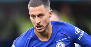 Сари сравни Азар с Меси и Роналдо