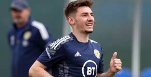   Челси отдава Гилмор под наем 