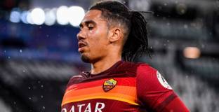 Нюкасъл се интересува от Смолинг