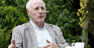 Почина легенда на Фейнорд