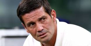 Киву: Не мога да се оплача от работата на отбора